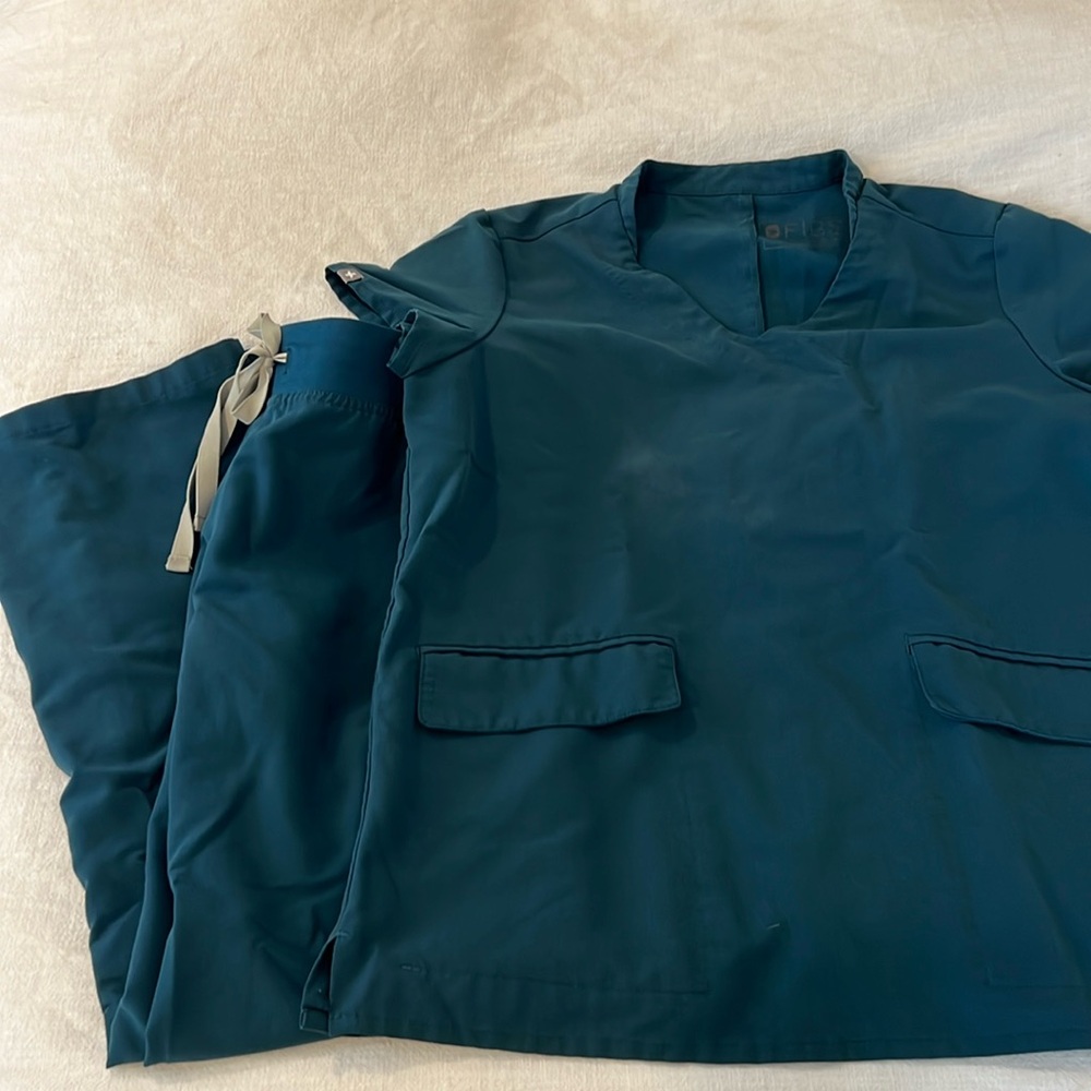 Figs blue/green scrub set, Livingston petite pants, both size XS